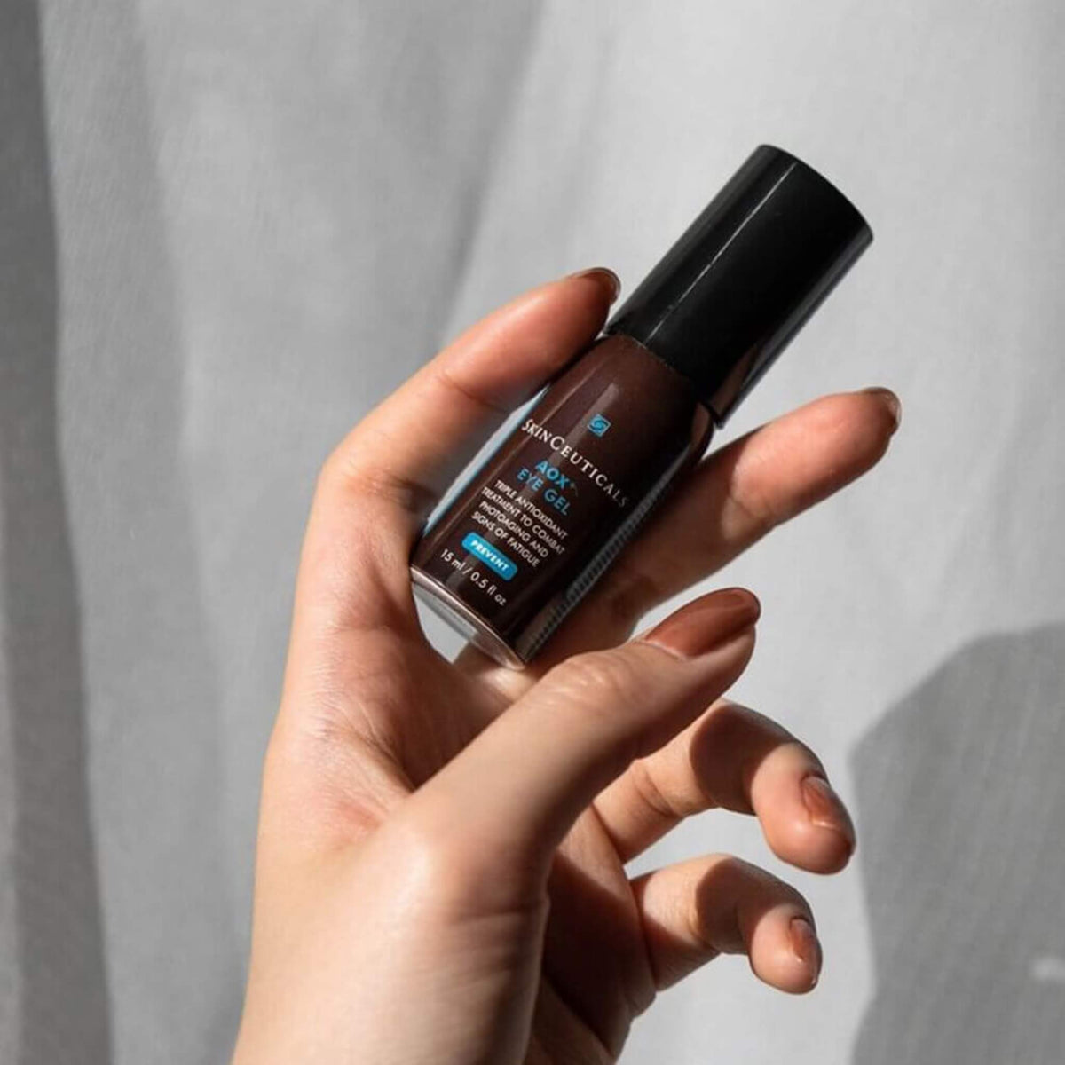 SkinCeuticals AOX+ Eye Gel lifestyle image
