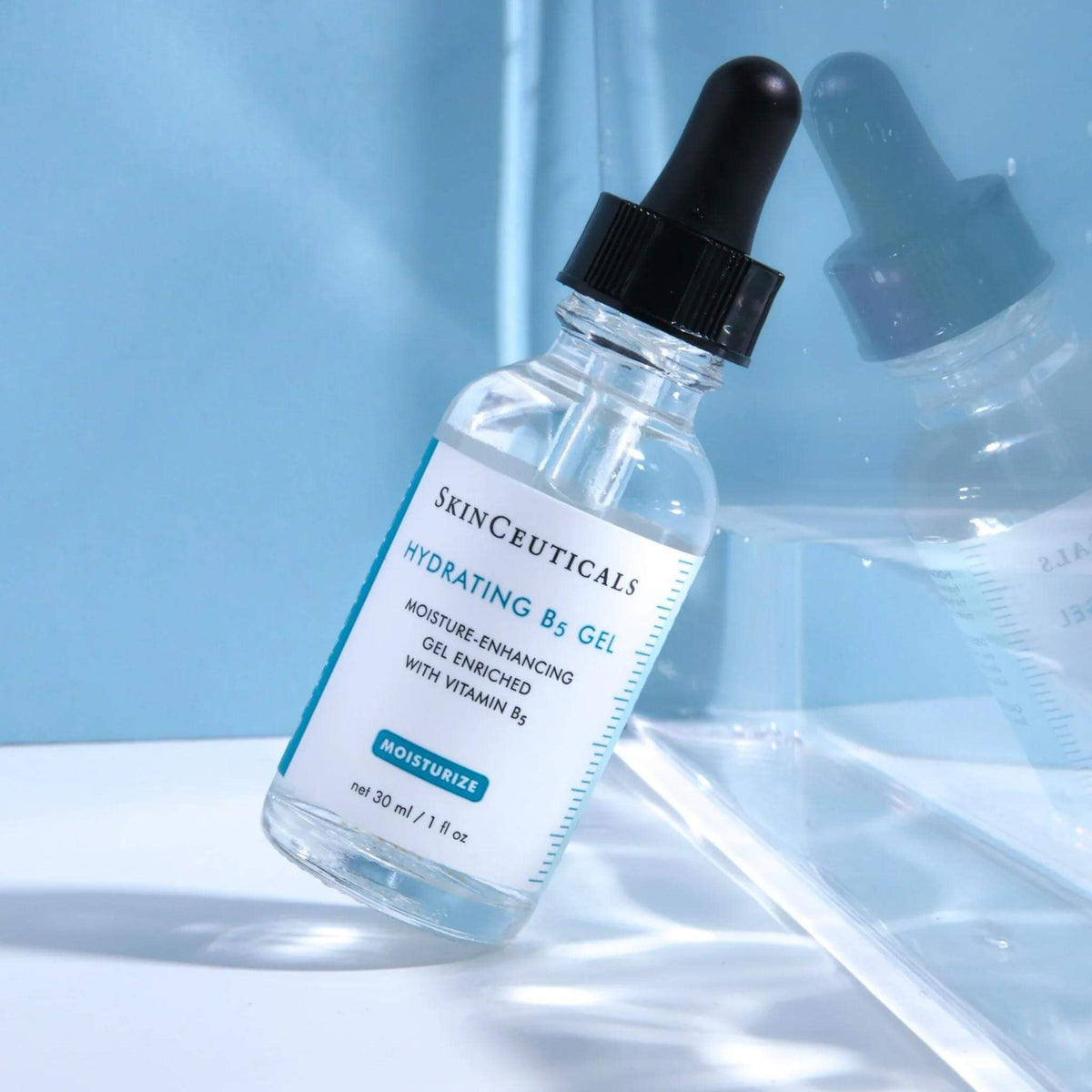 SkinCeuticals Hydrating B5 Gel lifestyle image